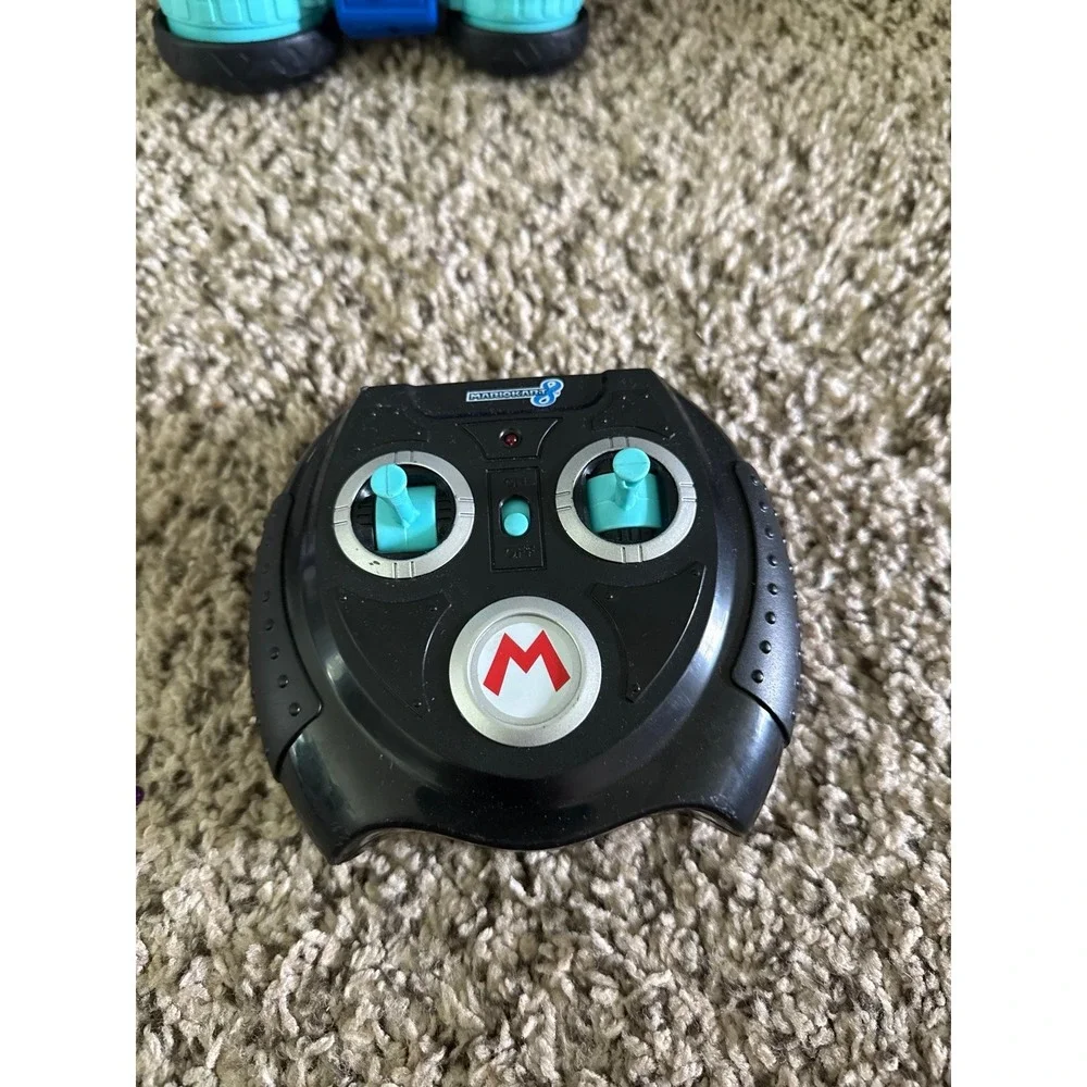 World of Nintendo Mario Kart 8 Anti-Gravity R/C Racer Jakks Pacific w Remote